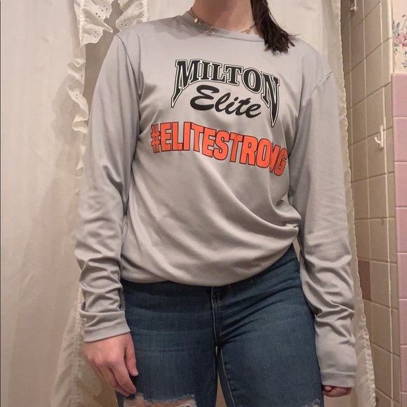 Shirt - Picture 1 of 3